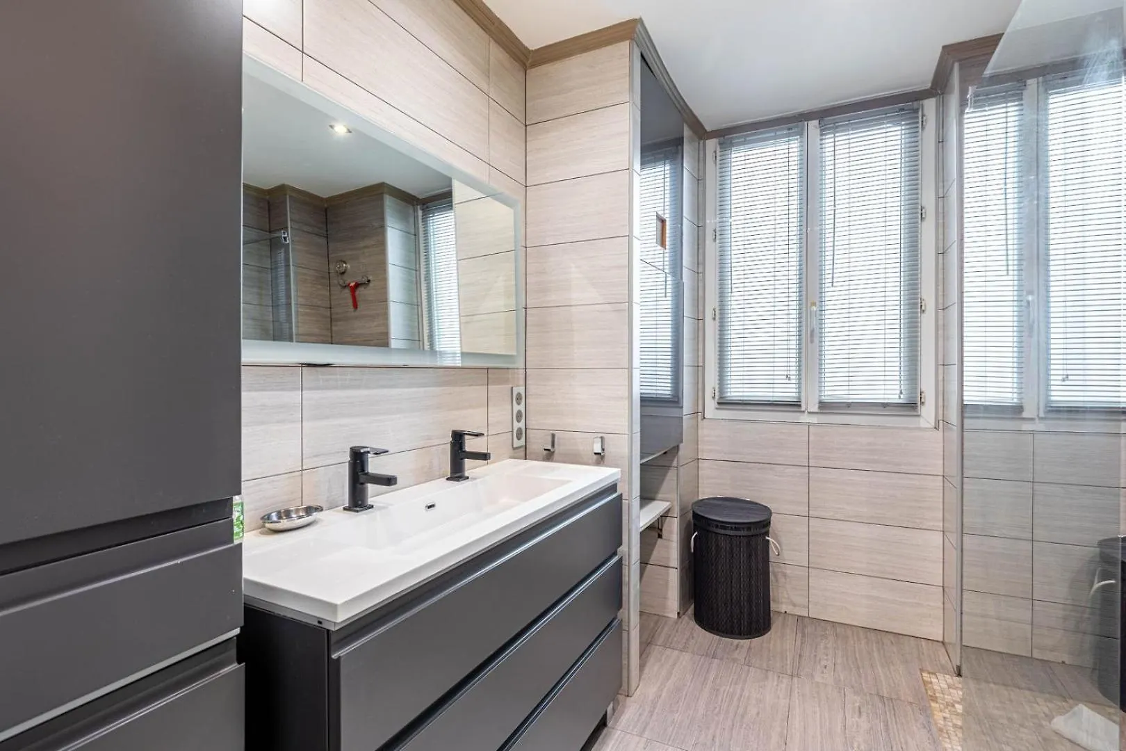 Guestready - Spacieux Ideal Pour 6 Apartment *